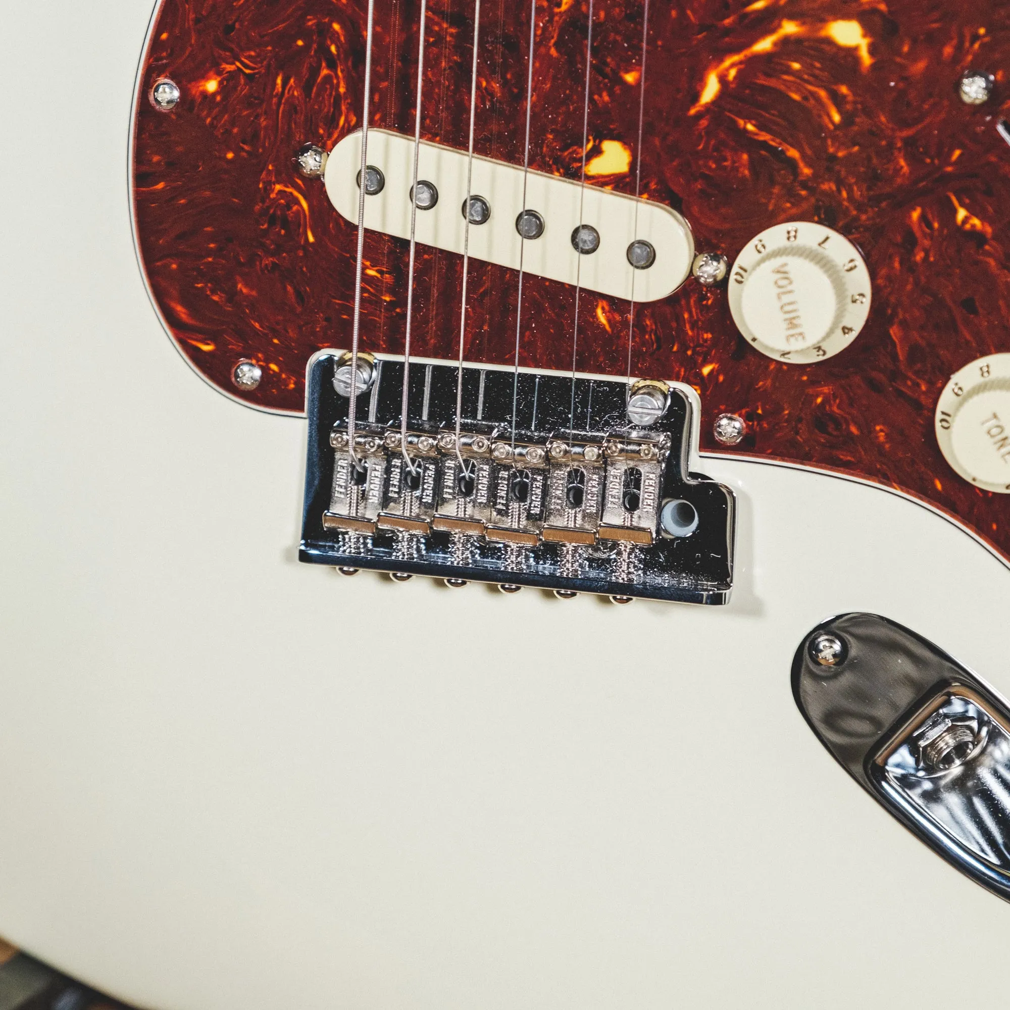 Fender 2020 American Professional II Stratocaster Olympic White With OHSC - Used